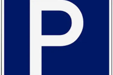GARAGENPLATZ NÄHE HANUSCH KRANKENHAUS IN PENZING