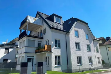 Attraktive &amp; modernisierte 3,5-Zimmer-Wohnung mit Balkon in Pfaffenhofen bei Telfs