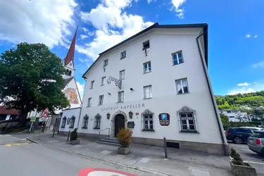 Liegenschaft mit großzügigem Bestandsgebäude im historischen Ortskern von Innsbruck-Amras