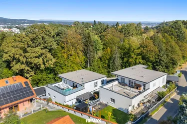 Moderne 92 m² Gartenwohnung am Lannachberg mit Eigengarten und 2 Abstellplätzen