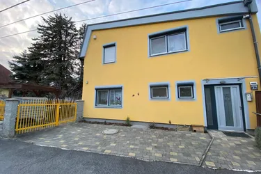 PROVISIONSFREI für den Käufer! Einfamilienhaus mit hochwertiger Ausstattung!!