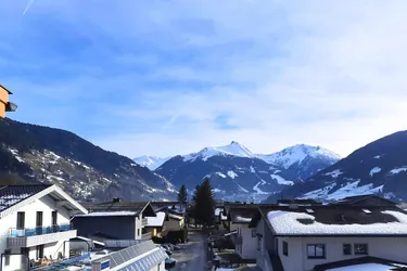 Provisionsfrei! 3-Zimmer Dachgeschosswohnung in Bad Hofgastein mit herrlichem Ausblick