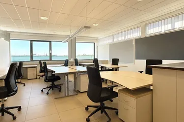 Gesamte Büroeinheit inkl. Skylounge und Terrasse – ca. 750 m² zur Alleinnutzung