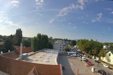 SONNIGE TERRASSEWOHNUNG - 3 ZIMMER GARTENMITBENÜTZUNG - U6 SIEBENHIRTEN - UNBEFRISTET