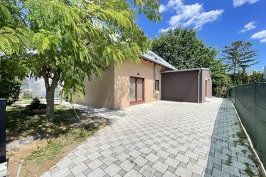 U1 LEOPOLDAU - WOHNUNG IN ZWEIFAMILIENHAUS MIT GROSSER TERRASSE/GARTEN - IDYLLISCHE GRÜNRUHELAGE - UNBEFRISTET