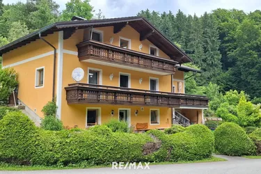 Nette 3.Zi.-Wohnung mit Balkon