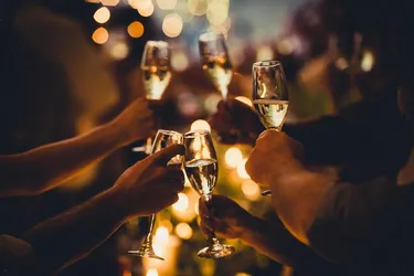 EXKLUSIVE CHAMPAGNER BAR IM NOBLEN ZENTRUM WIEN PRESTIGE LAGE
