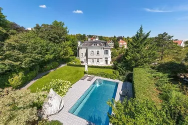 PRESTIGE VILLA MIT POOL LUXUS PUR &amp; GARTEN MIT PRIVATZUGANG ZUM KURPARK &amp; CASINO