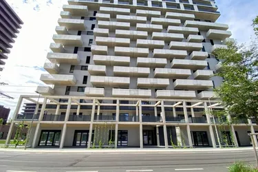 großzügige Geschäftsflächen in den Reinghaus Gründen 