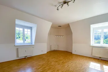 sonnige 2 Zimmerwohnung in Mariatrost 