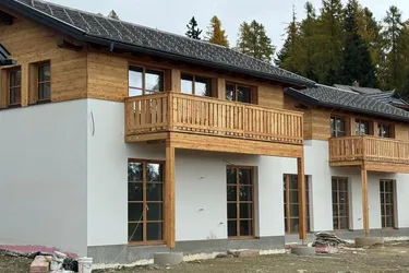FERIENIMMOBILIE / Kärnten - Hochrindl! Traumhafte Chalets mit herrlichem Blick über das Kärntner Land.