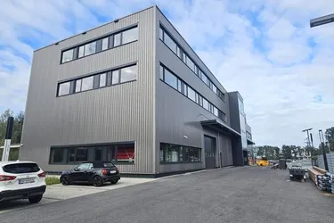 Großzügige Produktions - und Lagerfläche, gesamt 331m² | auch Teilflächen mietbar | Betriebsgebiet Dornbirn Nord