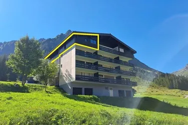 Seltenes Angebot: Dachwohnung mit Ferien-Zweitwohnsitzwidmung in der schönen Bergwelt von Gargellen!