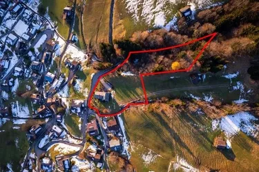 Exklusives Anwesen in Laterns – Wohnen auf höchstem Niveau