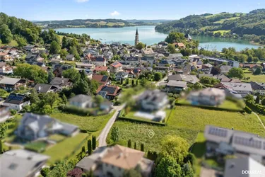 MATTSEE: Grundstück in Toplage, 1.073m², ev. teilbar - bewilligtes Wohnprojekt mit 10 W