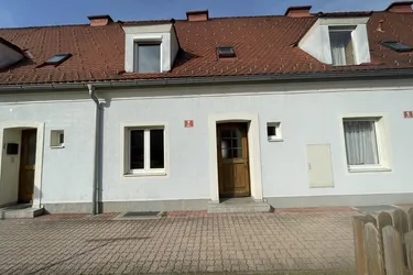 Expose Preiswertes Eigentum: 76 m² Haus in sonniger Siedlungslage - nahe Ortszentrum- PROVISIONSFREI