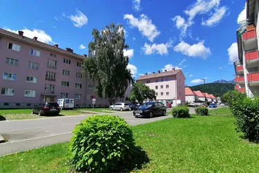 Ansprechende u. angenehme 2-Raumwohnung in grüner Siedlung!