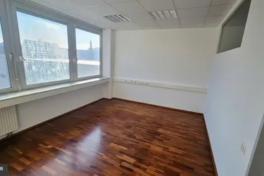 Büro / Praxis in Villach!