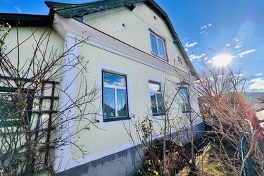 Charmantes Einfamilienhaus mit Grundstück zum Kauf in Katzeldsorf