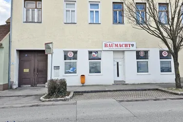 Büro und Lager im Ortszentrum