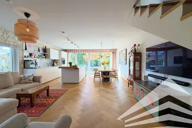 Traumwohnung mit Garten und Pool in Leondinger Bestlage!