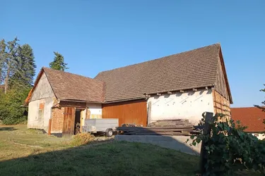 Halli-Hallo-Halle – teilsaniert und als Wohnhaus adaptierbar