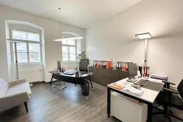 [06473] Frequentiertes Büro im Herzen von Wien Liesing