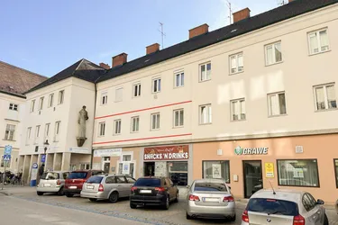 [06512] Große, helle Altbau-Wohnung in der Innenstadt!