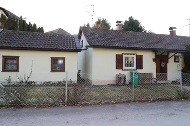 Expose Sanierungsbedürftige Doppelhaushälfte auf schön gelegenem Grundstück in ruhiger Wohnlage Salzburg-Liefering