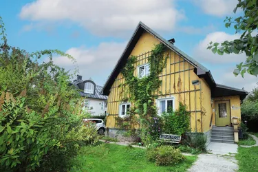 Für die Familie: Einfamilienhaus mit Tradition und wunderbar großem Garten in schöner Wohnlage Salzburg-Morzg