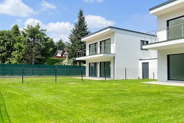 Expose PROVISIONSFREI - Grüne Oase der Nachhaltigkeit! Moderne Einfamilienhäuser am Stadtrand von Wien