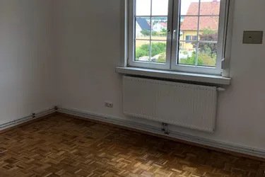 2 Zimmer-Wohnung in 2-Familienhaus zu vermieten, Gartenteil, sehr ruhige schöne Lage