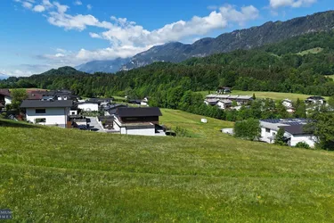 BREITENBACH am INN - Baugrundstück mit Bergpanorama ca. 621 m² Nähe Zentrum (Ortsteil Strass) - AUSSCHLIESSLICH für BREITENBACHER/INNEN!