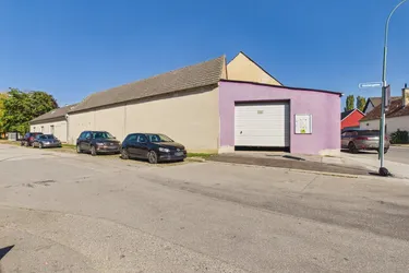 Eckliegenschaft mit Haus, Halle und Entwicklungspotenzial In Pachfurth nähe Bruck an der Leitha