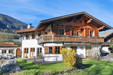 Schönes Architektenhaus mit Garage in Toplage, Kramsach