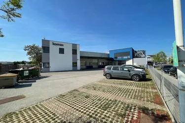 Top Lage, Wien 23. Neuwertiges Betriebsobjekt: 607 m², 5 Parkplätze, ideal für Ihre Vision! Miete 9.186 €
