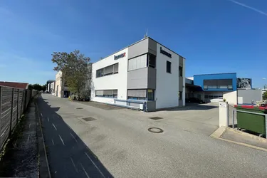 Top Lage, Wien 23. Neuwertiges Betriebsobjekt: 607 m², 5 Parkplätze, ideal für Ihre Vision! Miete 9.186 €