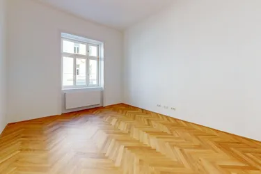 Belagsfertige 3-Zimmer-Altbauwohnung – Gestalten Sie Ihre Wohnung nach eigenen Vorstellungen