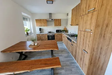 Helle 5-Zimmer-Wohnung mit großem Westbalkon und flexiblem Grundriss