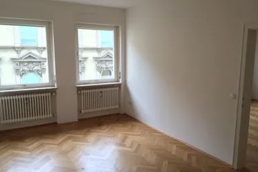 Expose Studentenhit! Perfekte 3er-WG-Wohnung Nähe TU!
