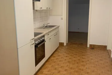 Garconniere mit Blick in den begrünten Innenhof / RESERVIERT!!