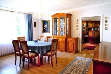 Preisreduktion! Berndorf bei Baden - Top-gepflegte 2 1/2 Zimmer-Wohnung mit Loggia!