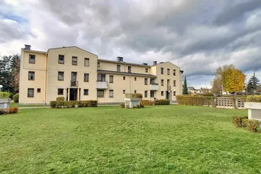 FAMILIENFREUNDLICHE 4-ZIMMER-WOHNUNG AM STADTRAND VON LINZ