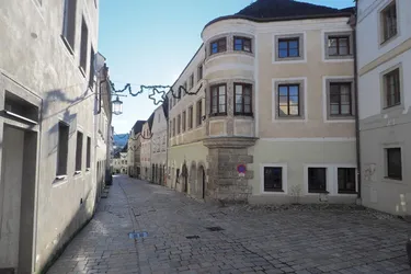 Expose BÜRGERHAUS IM CHARMANTEN STADTTEIL STEYRDORF