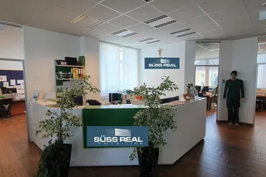 Bürogebäude mit angrenzender Produktions/Lagerhalle in hochfrequentierter Lage in Steyr !