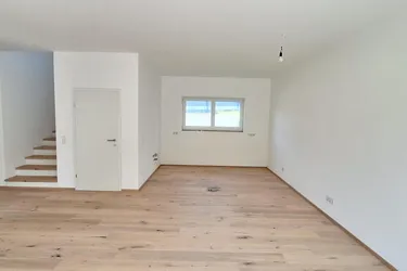 TOP REIHENHAUS IN ST. ULRICHWohnen mit Stil – Leben mit Komfort