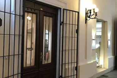 Attraktives Geschäftslokal in 1010 Wien – 170m² für 8.400€ Miete
