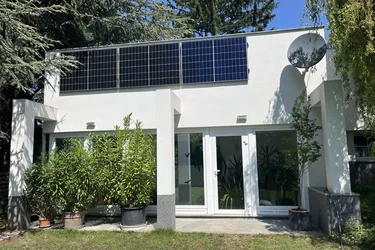 Wunderschöne schwellenfreie Gartenwohnung mit 2 Badezimmern