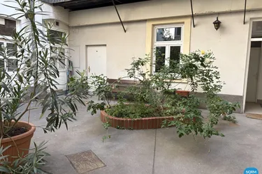 Büro/Ordination Geschäftslokal in Biedermeierhaus