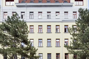 Wohnen über den Dächern Wiens – moderner Dachgeschossausbau auf charmantem Altbau